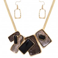 Necklace & Earring Set