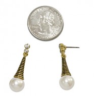 Pearl Post Earring